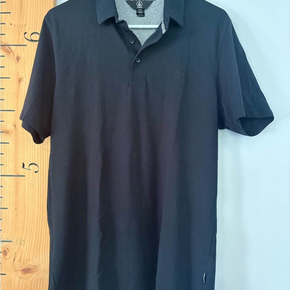 Volcom Black Polo Shirt Classic Casual Design